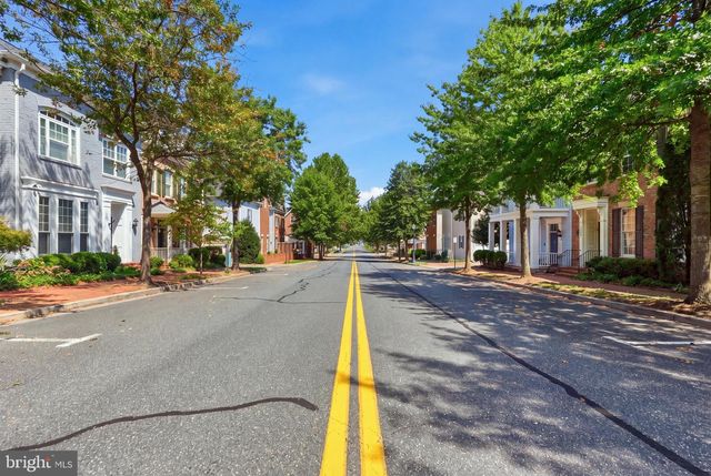 13756 FLEET ST, Woodbridge, VA 22191