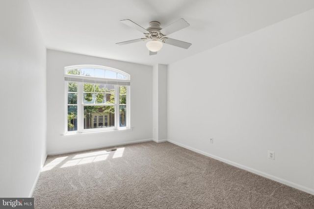 13756 FLEET ST, Woodbridge, VA 22191