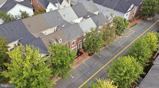 13756 FLEET ST, Woodbridge, VA 22191