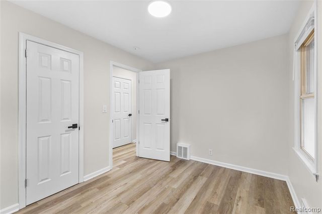 12421 Helen Street, Southgate, MI 48195