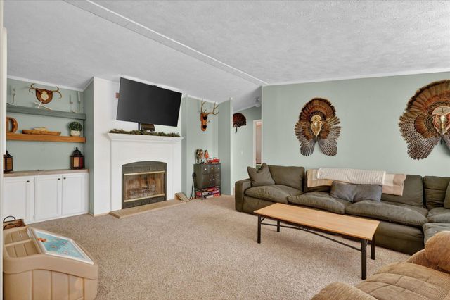6820 Fuller Road, Greenville, MI 48838
