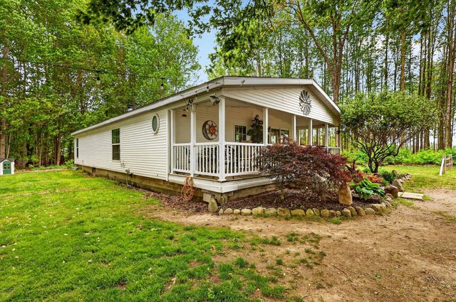 6820 Fuller Road, Greenville, MI 48838