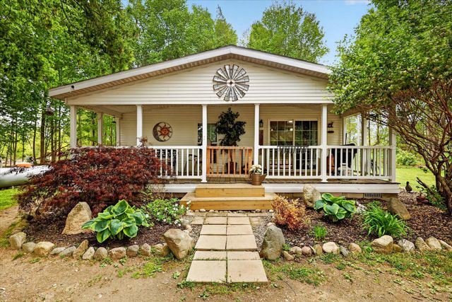 6820 Fuller Road, Greenville, MI 48838
