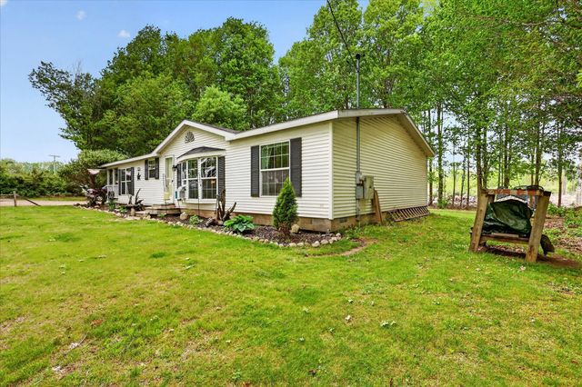 6820 Fuller Road, Greenville, MI 48838