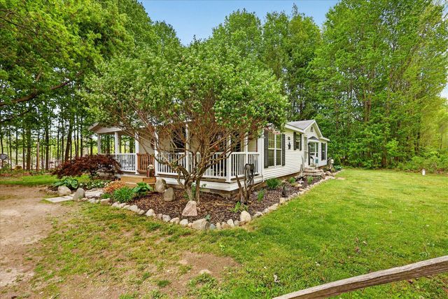 6820 Fuller Road, Greenville, MI 48838