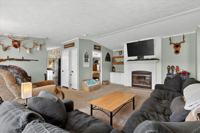 6820 Fuller Road, Greenville, MI 48838