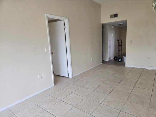 1054 LOTUS COVE COURT 646, Altamonte Springs, FL 32714