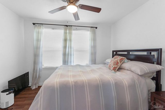 407 Rue Max St, Pensacola, FL 32507