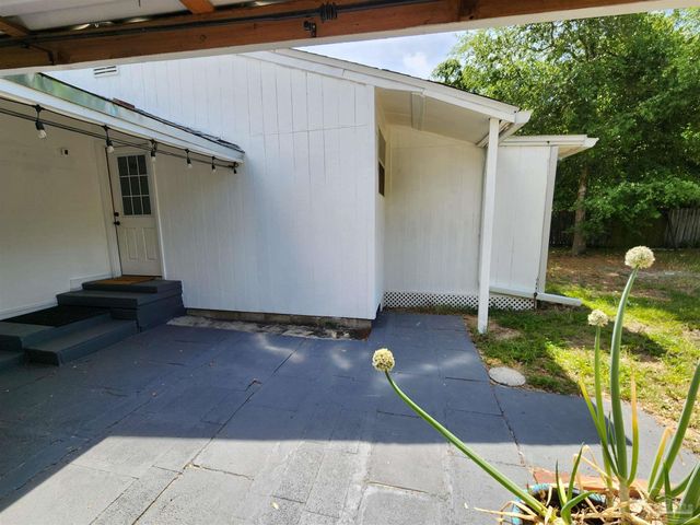 407 Rue Max St, Pensacola, FL 32507
