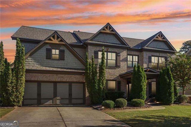 1146 Whisper Cove Drive, Buford, GA 30518