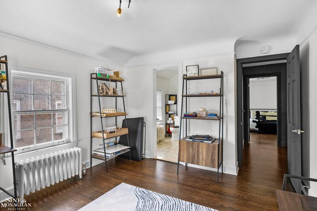 276 Lewiston Road, Grosse Pointe Farms, MI 48236