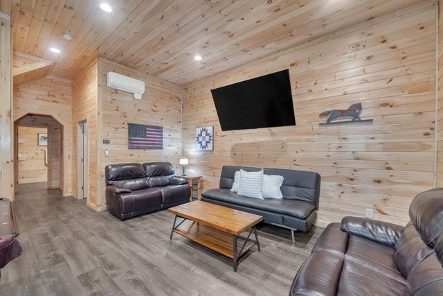 417 Hickory Ridge Drive, Cleveland, GA 30528