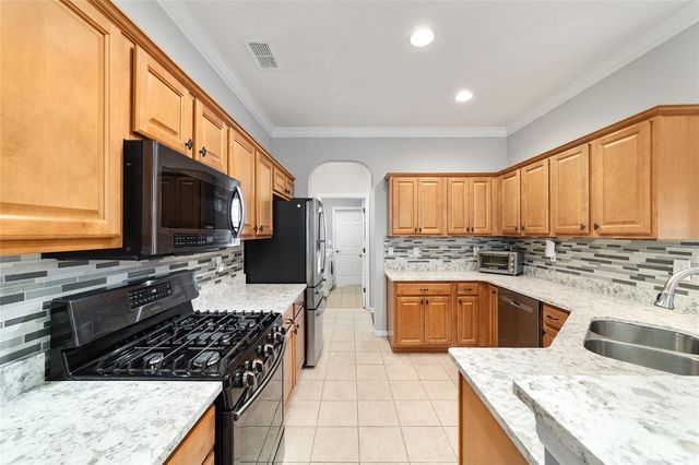 8555 SW 82ND TERRACE, Ocala, FL 34481