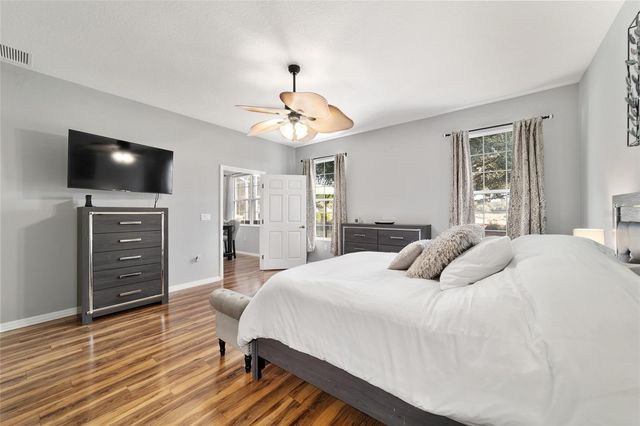 8555 SW 82ND TERRACE, Ocala, FL 34481