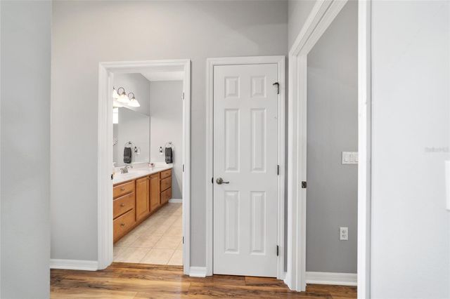 8555 SW 82ND TERRACE, Ocala, FL 34481