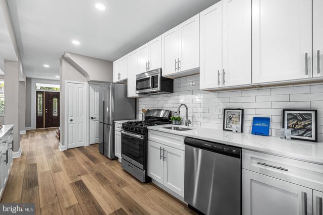 3507 HOLMES AVE, Baltimore, MD 21217