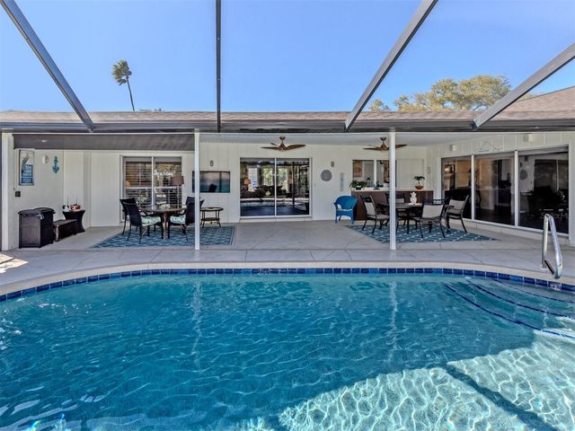 1832 IRONWOOD COURT, Venice, FL 34293