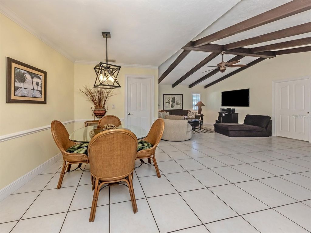Image 12 of property listing at 1832 IRONWOOD COURT, Venice, FL 34293