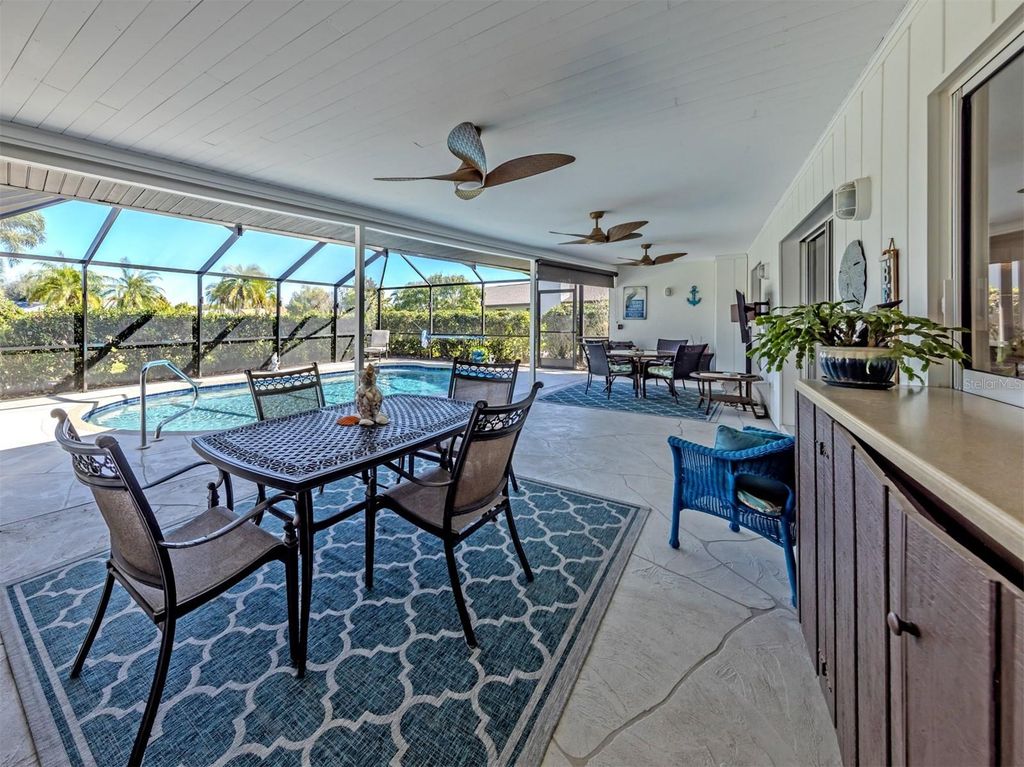 Image 22 of property listing at 1832 IRONWOOD COURT, Venice, FL 34293