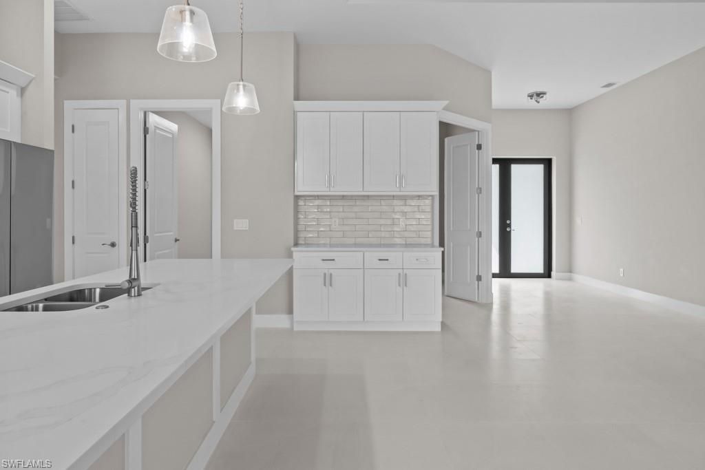 Image 16 of property listing at 3419 SW 5TH PL, Cape Coral, FL 33993