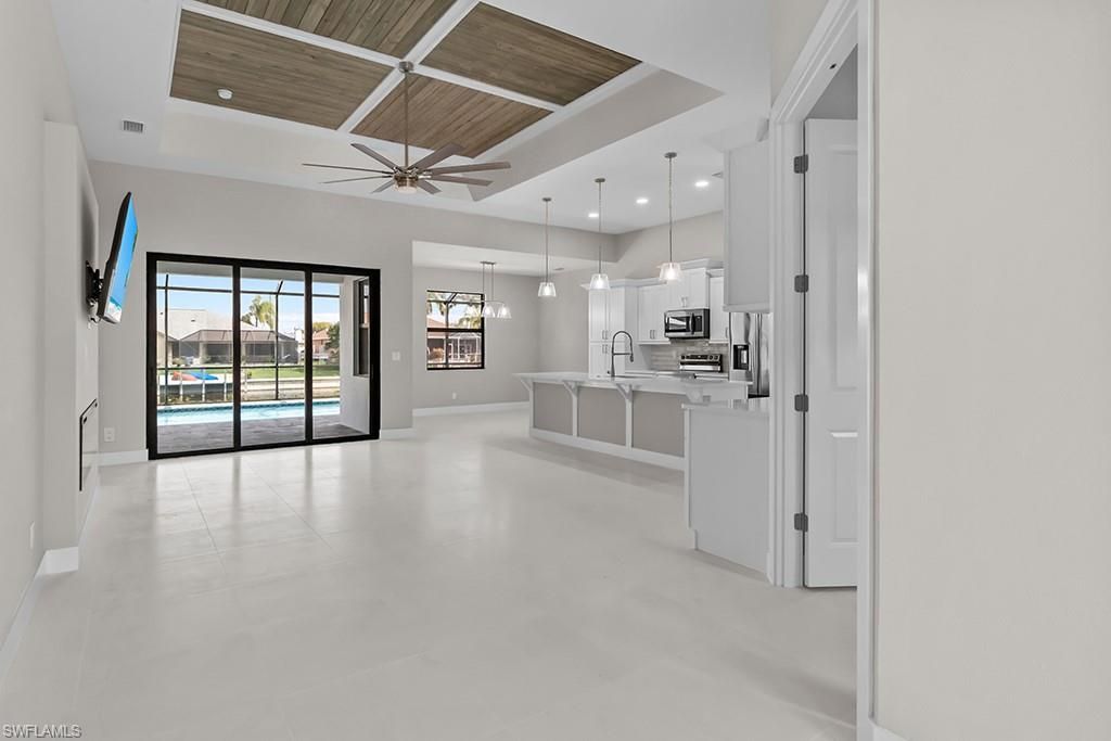 Image 17 of property listing at 3419 SW 5TH PL, Cape Coral, FL 33993