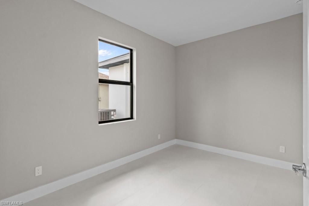 Image 31 of property listing at 3419 SW 5TH PL, Cape Coral, FL 33993