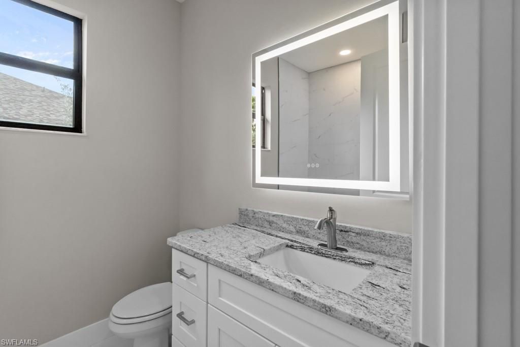 Image 33 of property listing at 3419 SW 5TH PL, Cape Coral, FL 33993