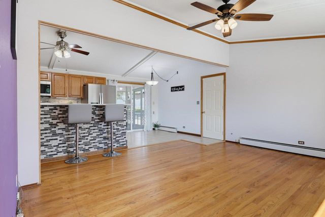 1224 Mackinac AVENUE, South Milwaukee, WI 53172