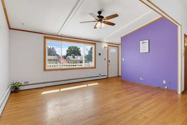 1224 Mackinac AVENUE, South Milwaukee, WI 53172