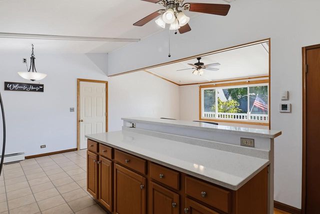 1224 Mackinac AVENUE, South Milwaukee, WI 53172