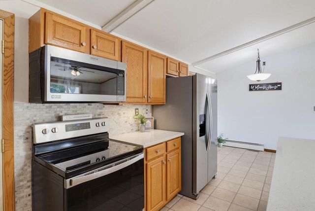 1224 Mackinac AVENUE, South Milwaukee, WI 53172
