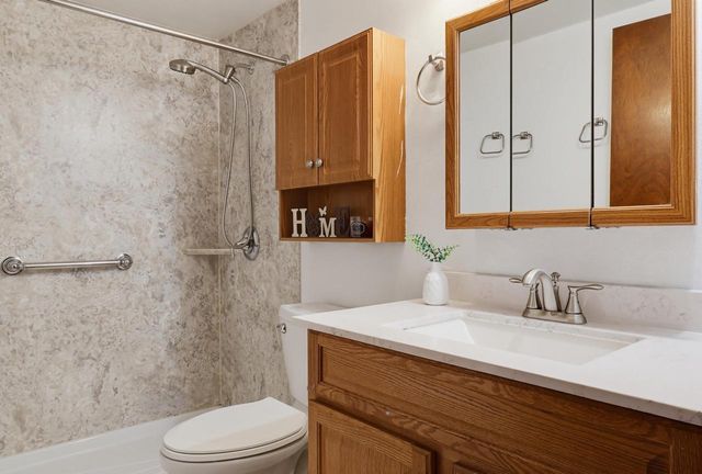 1224 Mackinac AVENUE, South Milwaukee, WI 53172