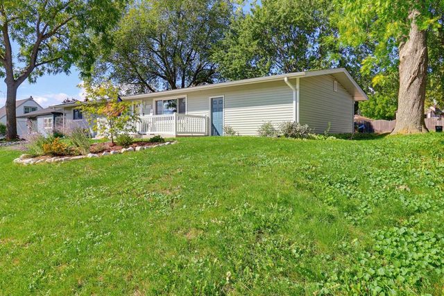 1224 Mackinac AVENUE, South Milwaukee, WI 53172
