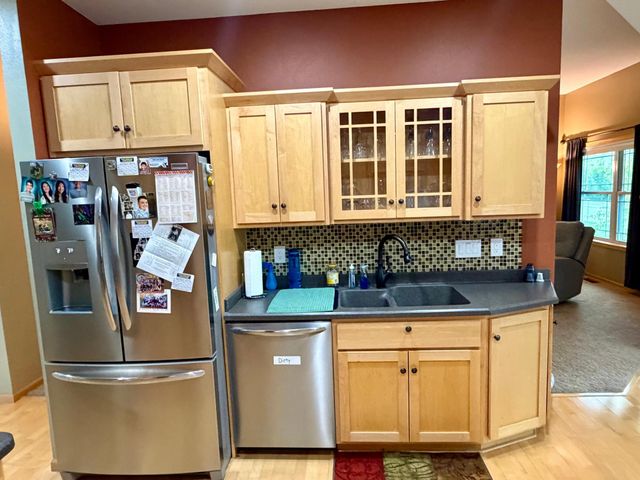 1808 4th Street NE, Willmar, MN 56201