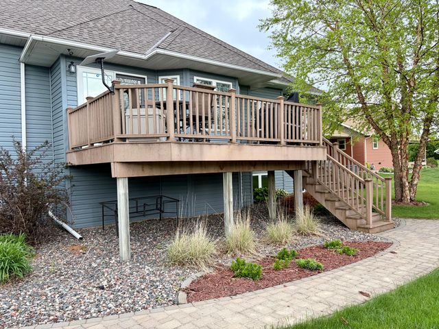 1808 4th Street NE, Willmar, MN 56201