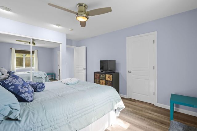 672 Reddington Drive, Redding, CA 96003