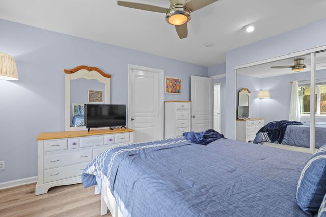 672 Reddington Drive, Redding, CA 96003