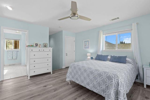 672 Reddington Drive, Redding, CA 96003