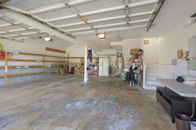 672 Reddington Drive, Redding, CA 96003