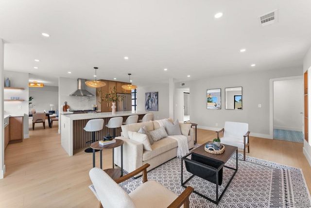 6016 Wenrich Pl, San Diego, CA 92120