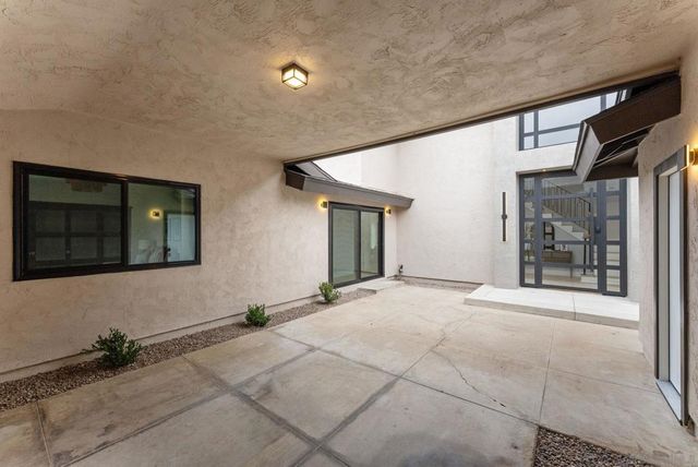 6016 Wenrich Pl, San Diego, CA 92120