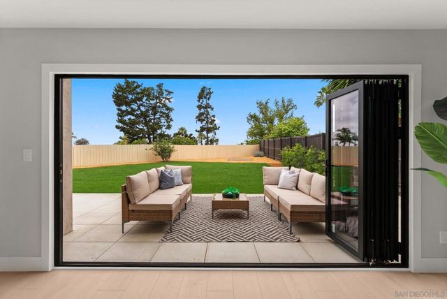 6016 Wenrich Pl, San Diego, CA 92120