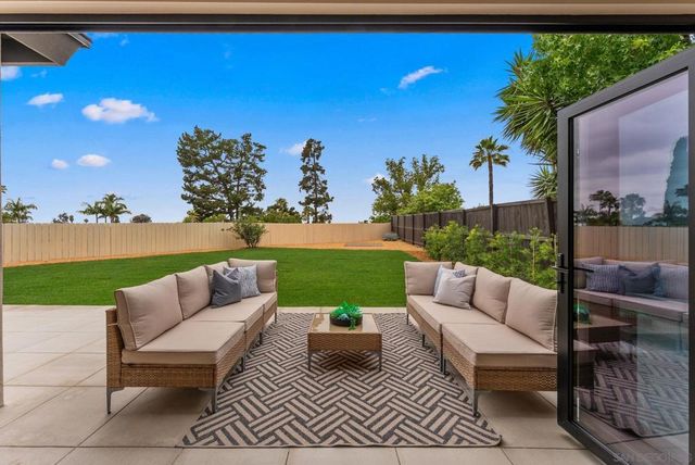 6016 Wenrich Pl, San Diego, CA 92120