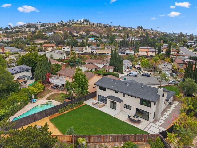 6016 Wenrich Pl, San Diego, CA 92120