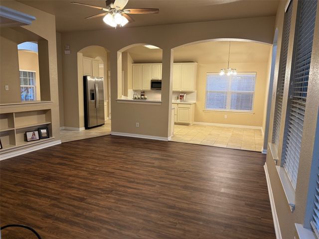 6405 Brownstone Drive, Mckinney, TX 75070