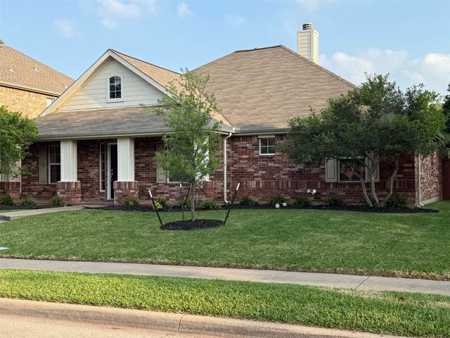6405 Brownstone Drive, Mckinney, TX 75070