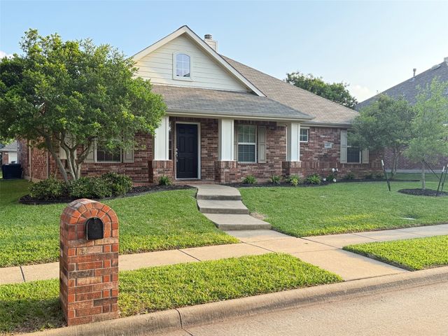 6405 Brownstone Drive, Mckinney, TX 75070