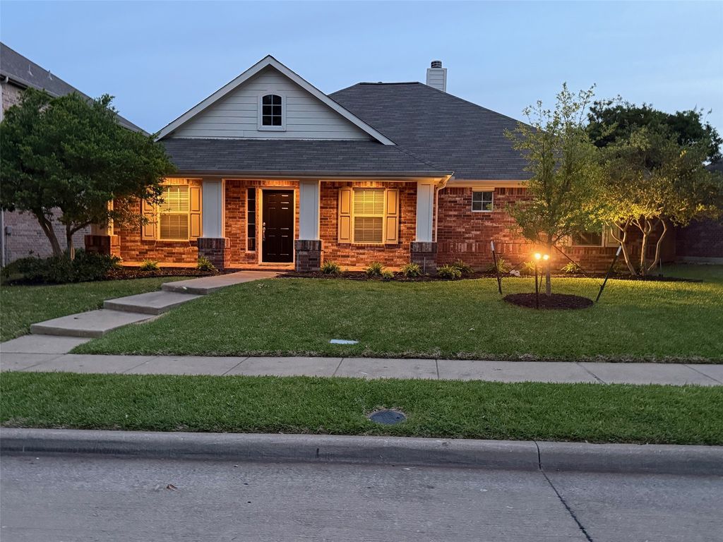 6405 Brownstone Drive, Mckinney, TX 75070