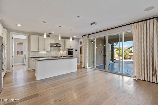 9785 Hafflinger Lane, Reno, NV 89521