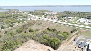 5 Eunice Burns Road, Eufaula, OK 74432